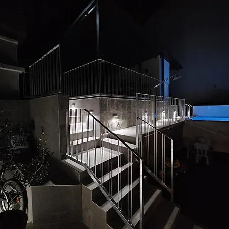 度假居 Thetomonina House With Pool *