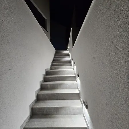 Thetomonina House With Pool * 스플리트