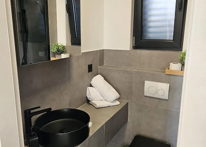 Thetomonina House With Pool * 스플리트
